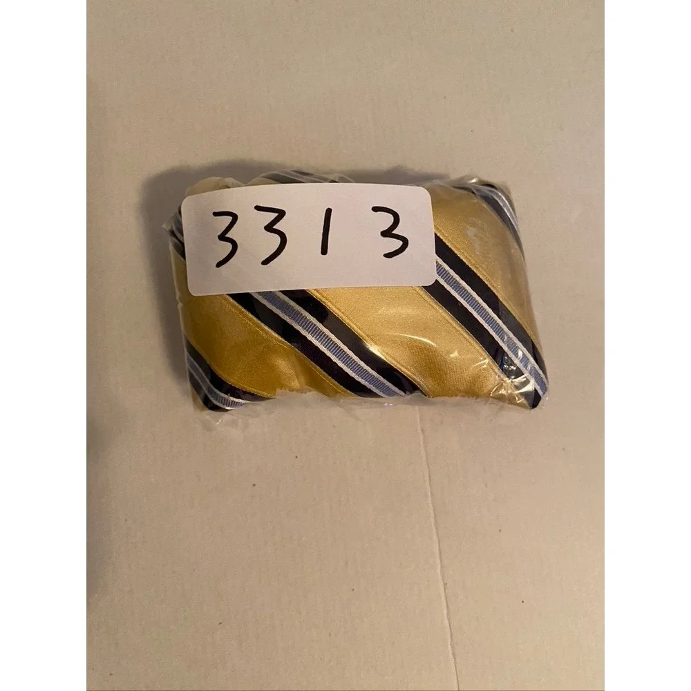 Banana Republic Mens Silk Tie Gold Navy Blue White Diagonal Striped RN54023